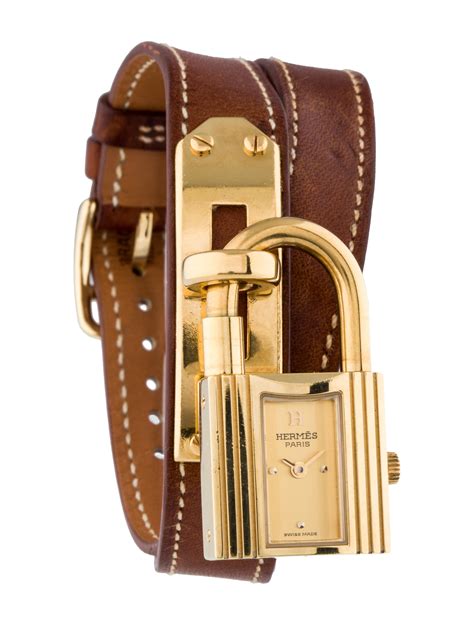 HERMÈS Kelly Wristwatches for sale .